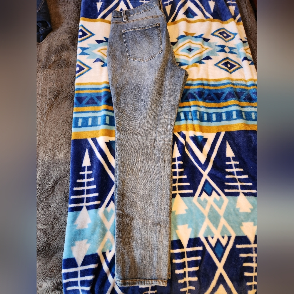 Womens Skinny Jeans